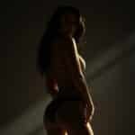 Conto erótico: O preço do silêncio